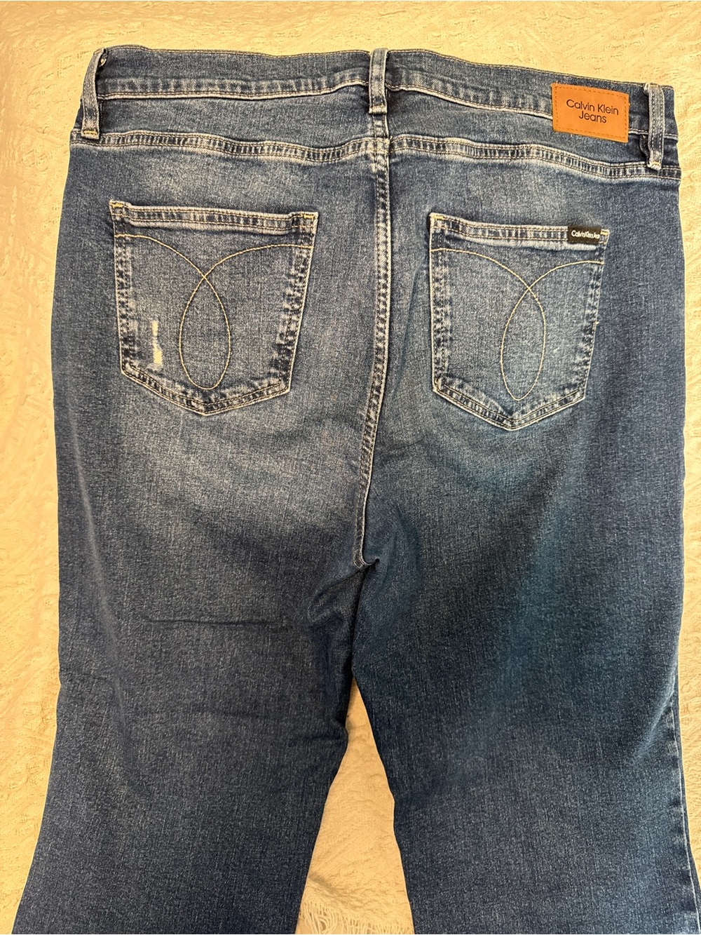 Calvin Klein Distressed Dark Blue Cropped Jeans - Picture 3 of 3